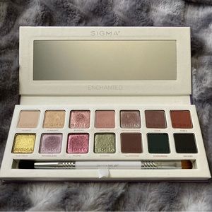 Sigma Beauty Enchanted Eyeshadow Palette